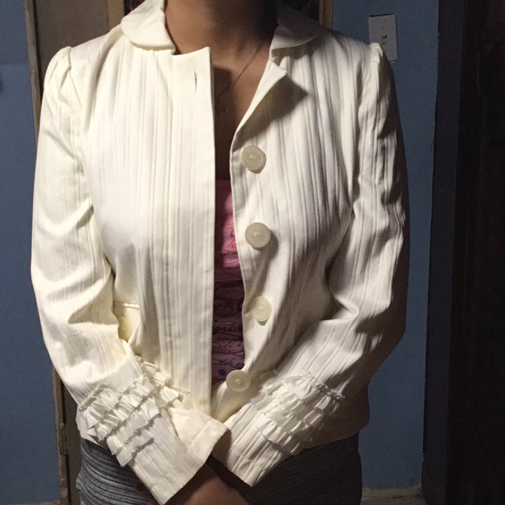 Marc Jacobs white jacket ( I’m Negotiable)